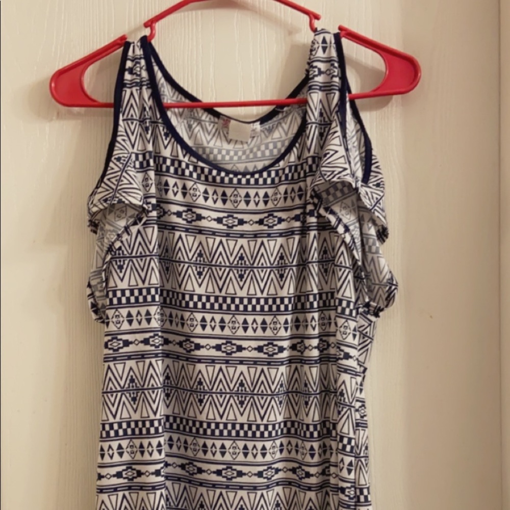 Blue and white open shoulder short sleeve shirt